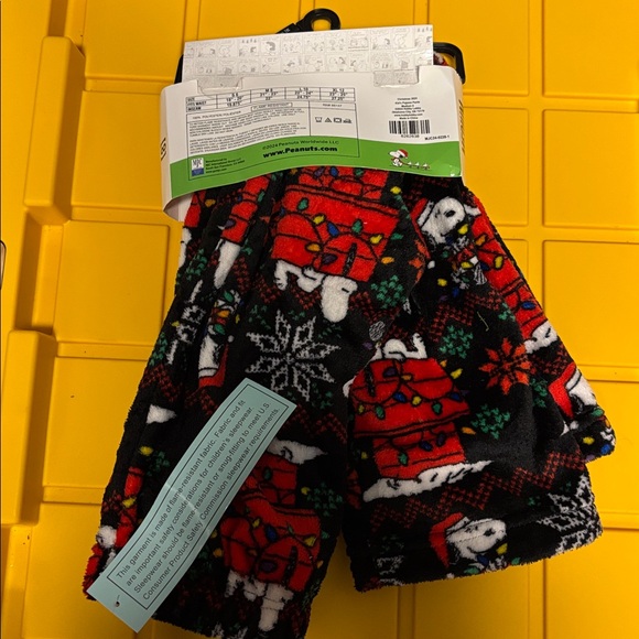 Peanuts Kids' Unisex Sleep Pant - Black, Red, and White - Picture 3 of 3